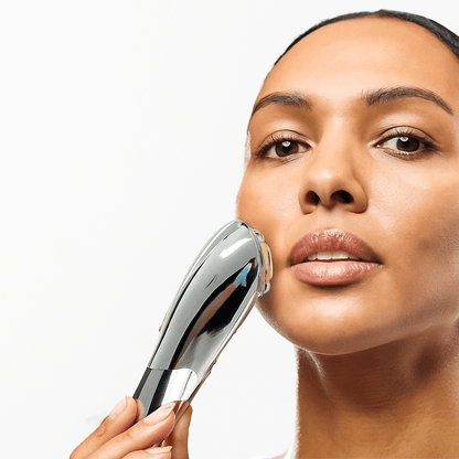 VelvaLift | 3-in-1 Radiofrequenz EMS & Rotlicht Therapie